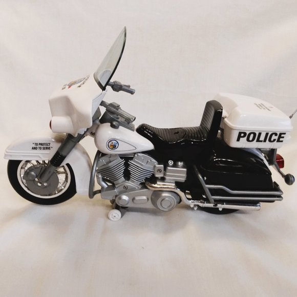 Vintage Funrise-1992 Metro Police Motorcycle 208-Real Voice, Sounds & Lights - Picture 3 of 15